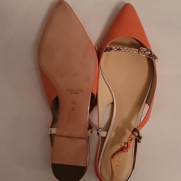 Coach Sandals - Picture 3 of 4